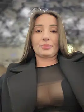 YOUR-KARINA online show from February 26, 2025, 10:05 am