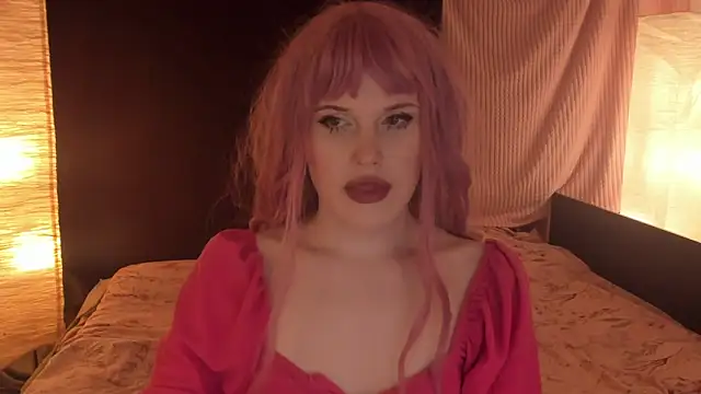 EffieMinki online show from February 3, 2025, 4:31 pm