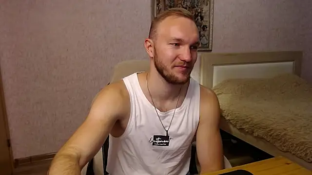 Snapshot of Toress1 chatting on October 22, 2025, 11:09 am Toress1 online show from October 22, 2025, 11:09 am