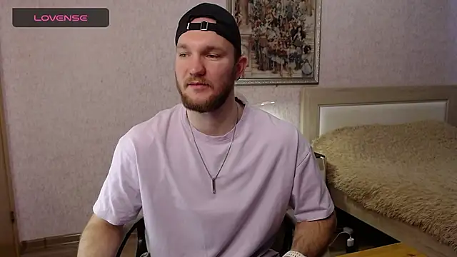 Snapshot of Toress1 chatting on February 28, 2026, 11:21 am Toress1 online show from February 28, 2026, 11:21 am