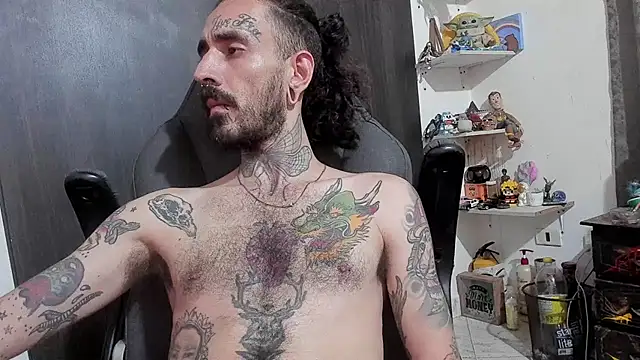 Snapshot of harry_reems1 chatting on November 6, 2025, 5:00 am harry reems1 online show from November 6, 2025, 5:00 am