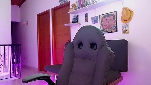 harry reems1 online show from February 10, 2026, 10:25 am