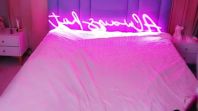 AllwaysHotJ online show from November 29, 2025, 2:44 am