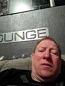 Snapshot of tomtom111111 chatting on March 20, 2025, 11:45 pm tomtom111111 online show from March 20, 2025, 11:45 pm