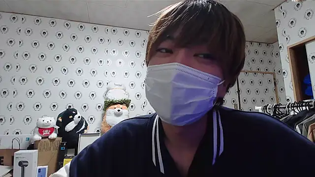 pychan online show from March 16, 2025, 1:38 pm