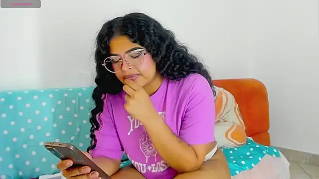 Snapshot of moana_taylor chatting on June 29, 2026, 1:44 pm moana taylor online show from June 29, 2026, 1:44 pm