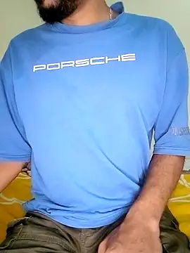 FearingForm online show from November 6, 2025, 10:58 pm