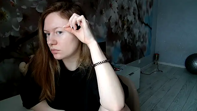 Snapshot of ConnieDaw chatting on January 27, 2025, 5:36 am ConnieDaw online show from January 27, 2025, 5:36 am