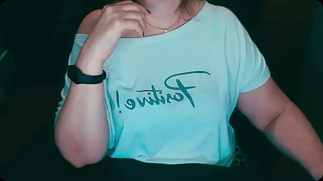 Snapshot of AlisaHot55 chatting on December 3, 2025, 8:58 am AlisaHot55 online show from December 3, 2025, 8:58 am