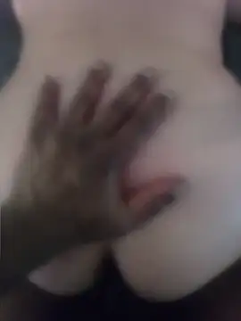 DizzyGirth online show from April 28, 2026, 2:32 pm