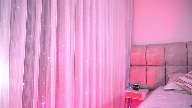 katy rioss online show from December 4, 2025, 12:15 pm