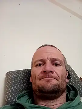 Snapshot of Markosio777 chatting on March 27, 2026, 6:44 am Markosio777 online show from March 27, 2026, 6:44 am