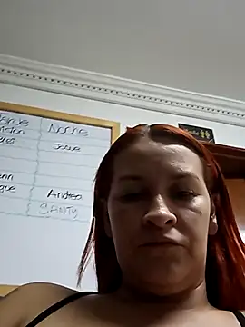 Britney taylor  online show from April 6, 2026, 7:04 pm