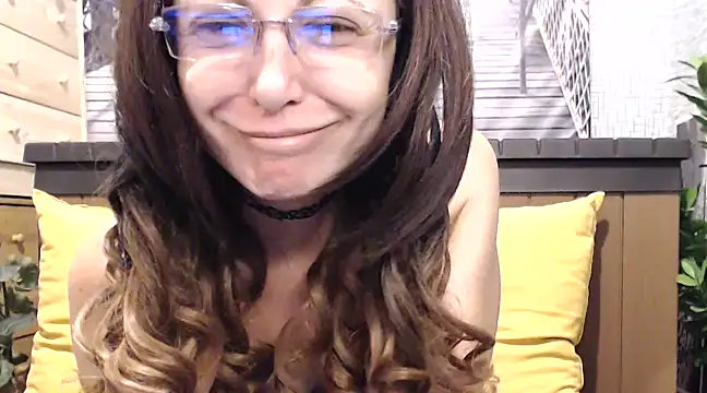 lilianleight online show from March 20, 2025, 4:51 am