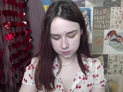 VeryVeryVeryShy  online show from February 18, 2026, 6:33 am