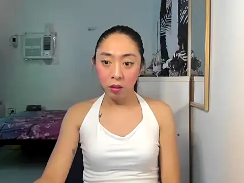 ErikaJayne4u online show from April 18, 2026, 4:15 am