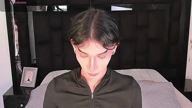 AndyWiilliams online show from February 24, 2025, 8:58 pm