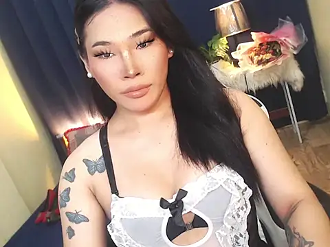 Snapshot of Ur_Fantastic_Lina chatting on October 19, 2025, 3:59 pm Ur Fantastic Lina online show from October 19, 2025, 3:59 pm