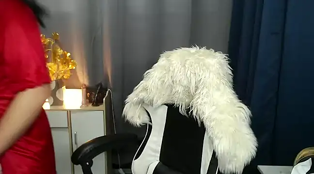 Snapshot of Ur_Fantastic_Lina chatting on February 10, 2025, 11:04 am Ur Fantastic Lina online show from February 10, 2025, 11:04 am