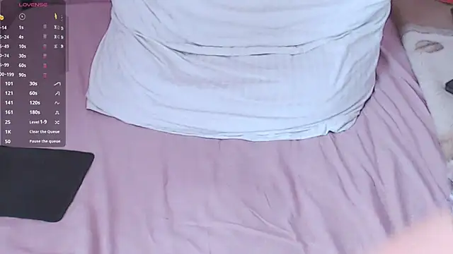 Snapshot of Heartful_BBW chatting on November 3, 2025, 8:18 am Heartful BBW online show from November 3, 2025, 8:18 am