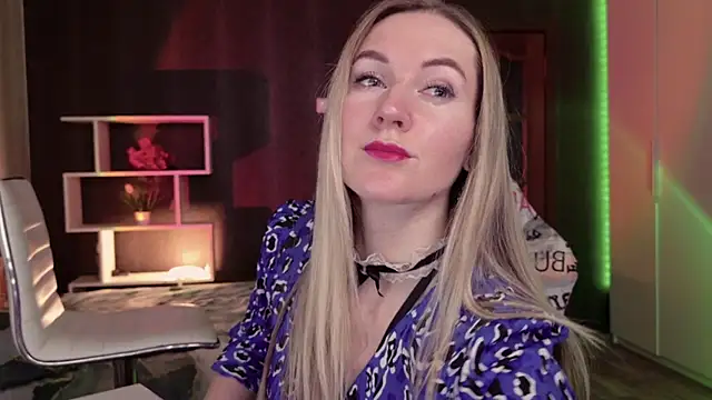 Snapshot of Hello_Lisha chatting on December 4, 2025, 9:08 am Hello Lisha online show from December 4, 2025, 9:08 am