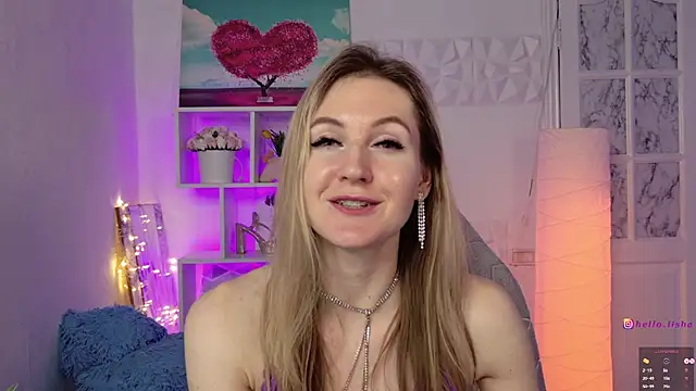 Snapshot of Hello_Lisha chatting on February 26, 2025, 8:06 am Hello Lisha online show from February 26, 2025, 8:06 am