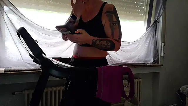 wetgerman 2 online show from June 3, 2026, 9:43 am