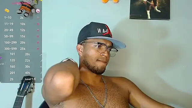 Bigcock 21cm  online show from November 26, 2025, 7:14 pm