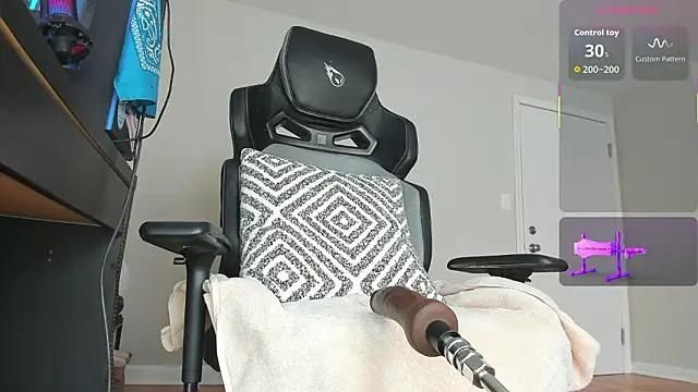 Redjina Angel online show from February 10, 2026, 3:44 pm