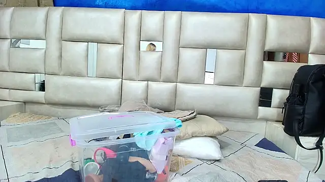 leon gaby online show from September 12, 2025, 7:13 pm