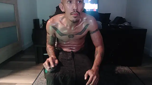 Snapshot of inc25cb@xh chatting on December 2, 2025, 12:11 am inc25cbxh online show from December 2, 2025, 12:11 am