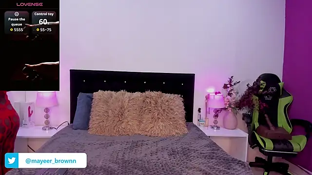 Snapshot of Brunna-Brownn chatting on October 23, 2025, 12:04 pm Brunna-Brownn online show from October 23, 2025, 12:04 pm