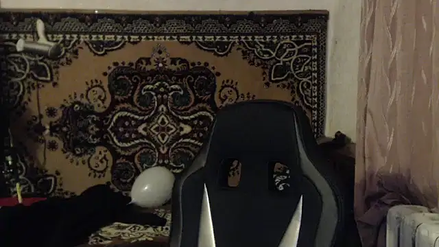 AlisaLaDiva online show from February 4, 2025, 9:20 pm