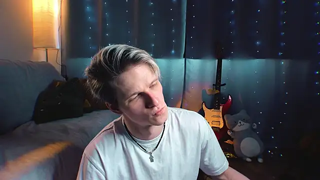 Breston Sweet online show from March 6, 2026, 12:00 pm