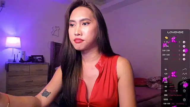 Snapshot of BombshellPH chatting on January 19, 2025, 8:51 pm BombshellPH online show from January 19, 2025, 8:51 pm
