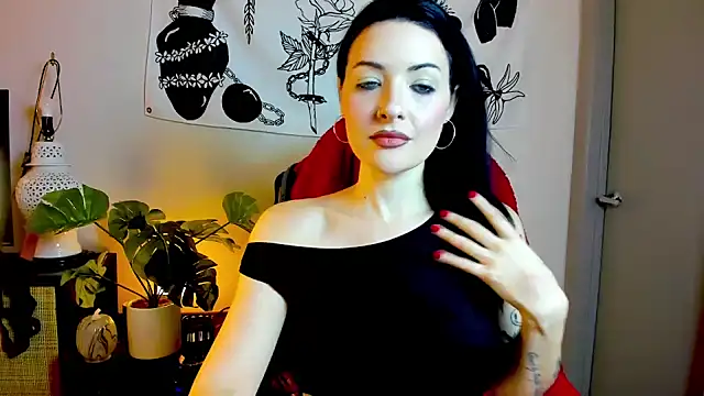 Snapshot of MelroseStrip chatting on October 30, 2025, 9:55 pm MelroseStrip online show from October 30, 2025, 9:55 pm