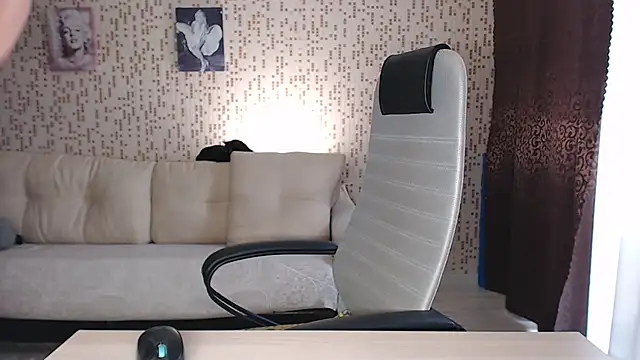 BelovedLady online show from February 16, 2026, 6:12 am