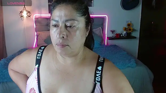 Snapshot of Keyla01_ chatting on April 20, 2026, 6:20 pm Keyla01 online show from April 20, 2026, 6:20 pm