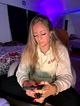 Snapshot of sage_love chatting on October 7, 2025, 3:07 am sage love online show from October 7, 2025, 3:07 am