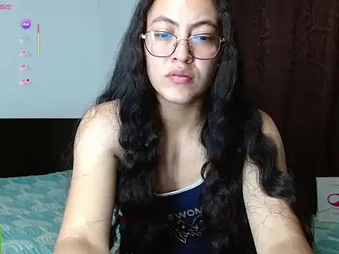 Olivia Bright online show from May 15, 2026, 11:03 pm