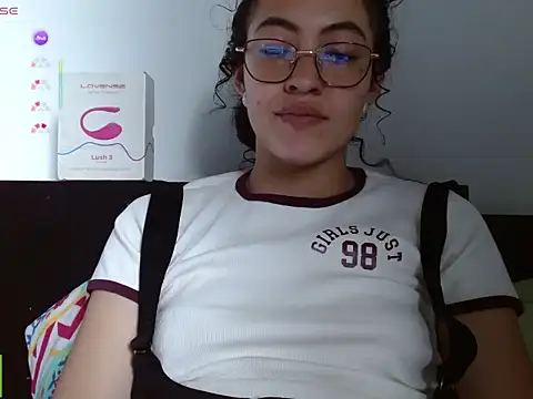 Olivia Bright online show from July 30, 2026, 8:41 pm
