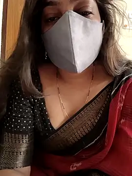 Snapshot of yoursana- chatting on November 8, 2025, 2:59 am yoursana- online show from November 8, 2025, 2:59 am