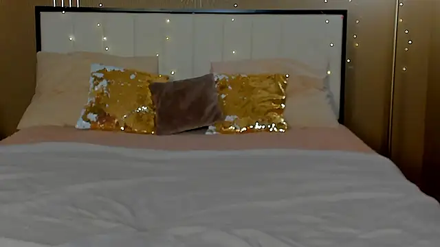 Snapshot of mailymilf chatting on November 19, 2025, 3:01 pm mailymilf online show from November 19, 2025, 3:01 pm