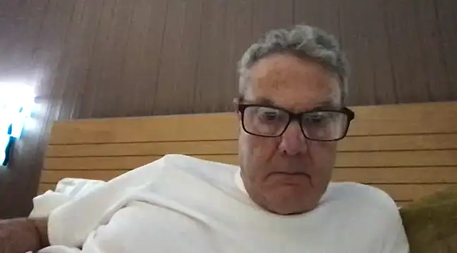 Snapshot of Oldpistolpete chatting on December 6, 2024, 4:01 pm Oldpistolpete online show from December 6, 2024, 4:01 pm