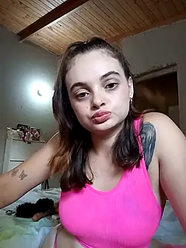 Snapshot of Emmacut chatting on March 3, 2026, 6:26 pm Emmacut online show from March 3, 2026, 6:26 pm