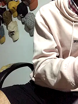 Cabetothepro online show from November 21, 2025, 3:16 am