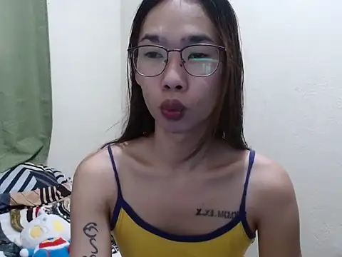 Snapshot of AsianFuckBuddies chatting on November 25, 2025, 8:14 am AsianFuckBuddies online show from November 25, 2025, 8:14 am
