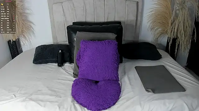 Bianka olivetto021 online show from February 7, 2026, 1:13 am