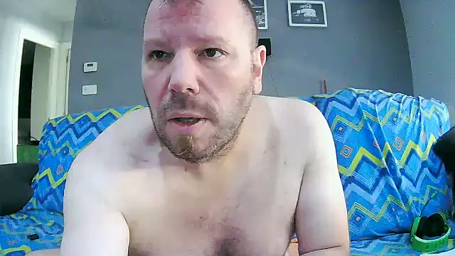 Snapshot of txan9876 chatting on October 7, 2025, 10:49 am txan9876 online show from October 7, 2025, 10:49 am