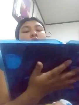 mila1902 online show from April 16, 2026, 10:56 pm